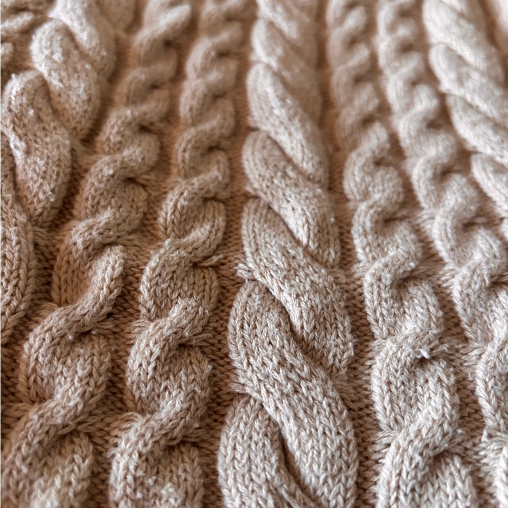 Neuflora Turtle Neck - Picture 4 of 4
